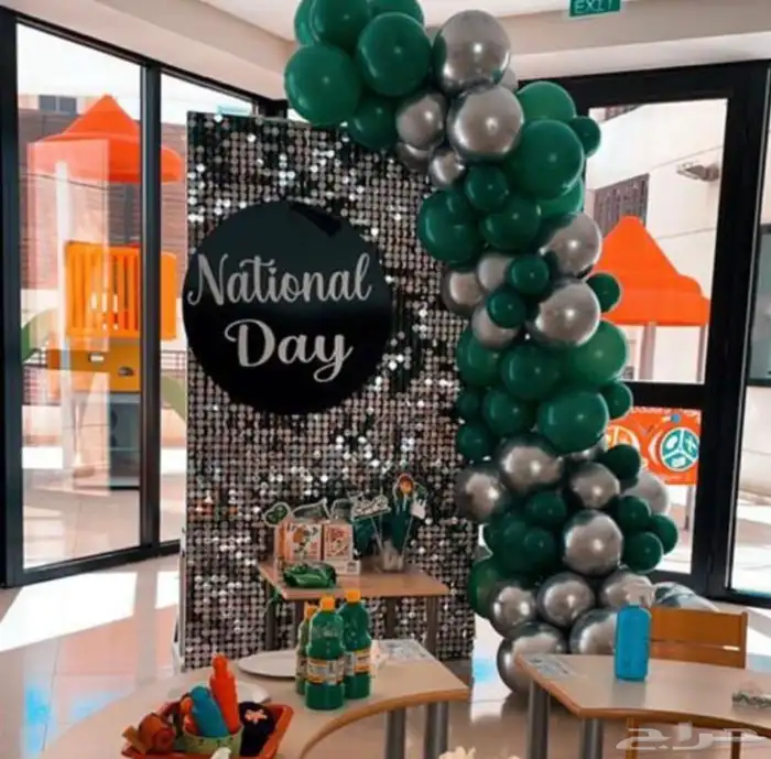 تنسيقات اليوم الوطني مداخل بالونات 12