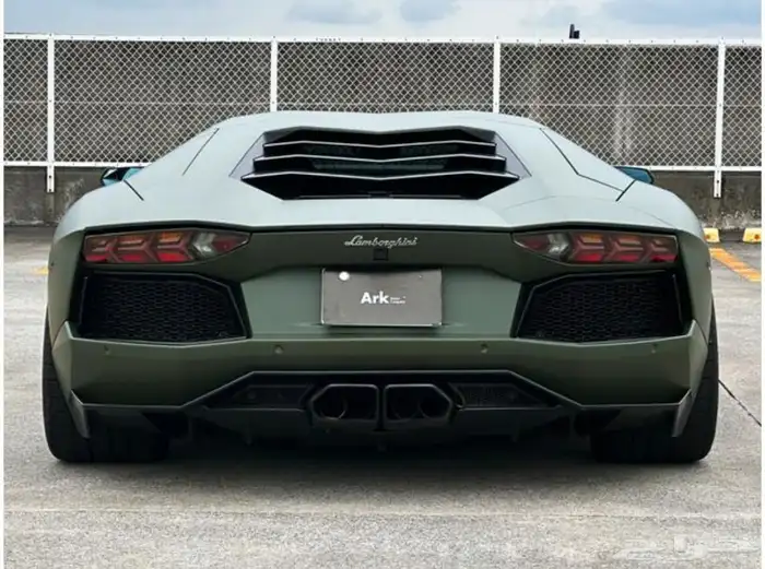 لامبورغيني افينتادور 2015 تم البيع 3
