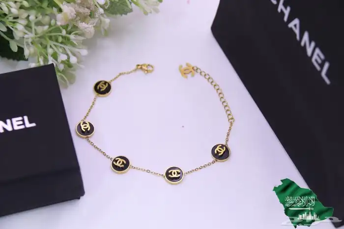 أساور نسائيه ماركات 25