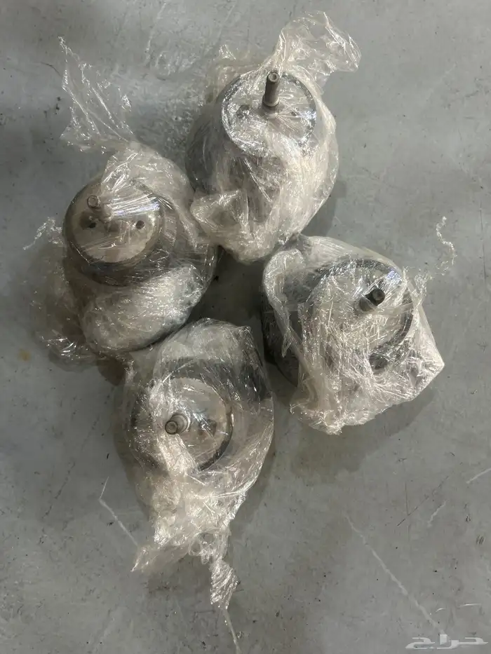 مقصات وعمدان سحب ومسامير توازن وكراسي مكينة دوج تشارجر ولكزس 5