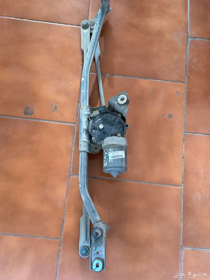 مكينة مساحات جمس 2010 زي الجديد حق بلدي اصلي للبيع 2