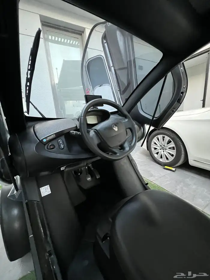 للبيع رينو. تويزي renault twizy 13