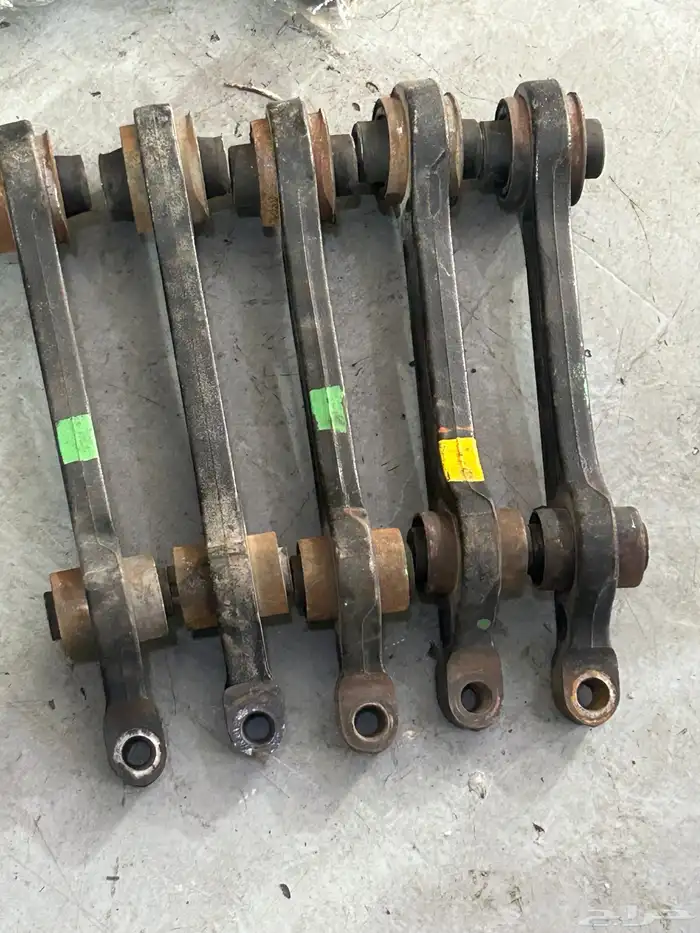 مقصات وعمدان سحب ومسامير توازن وكراسي مكينة دوج تشارجر ولكزس 3