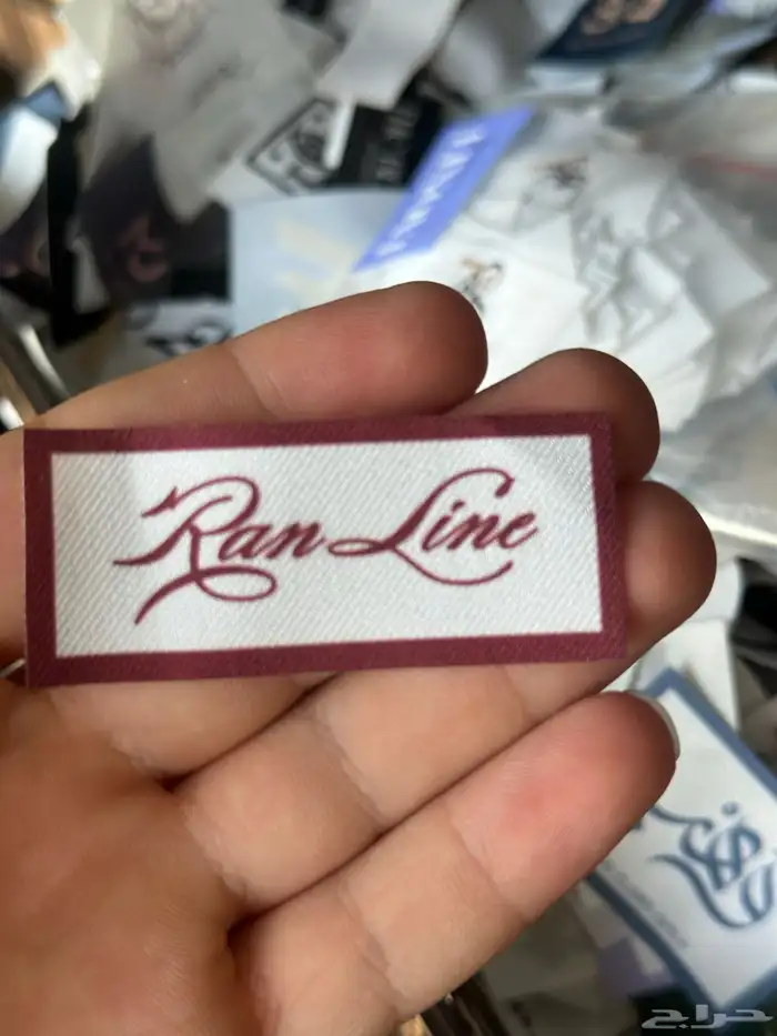 طباعة ليبل قماش للعبايات بكجات عبايات 10