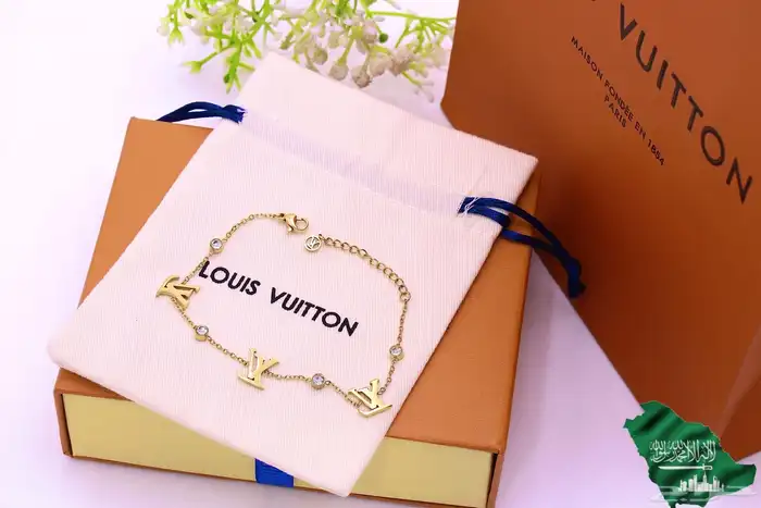 أساور نسائيه ماركات 20