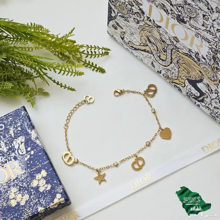 أساور نسائيه ماركات 2