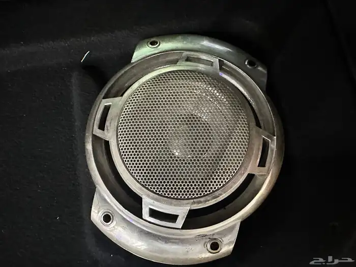 سماعات للسيارات هاتشباك i30 1