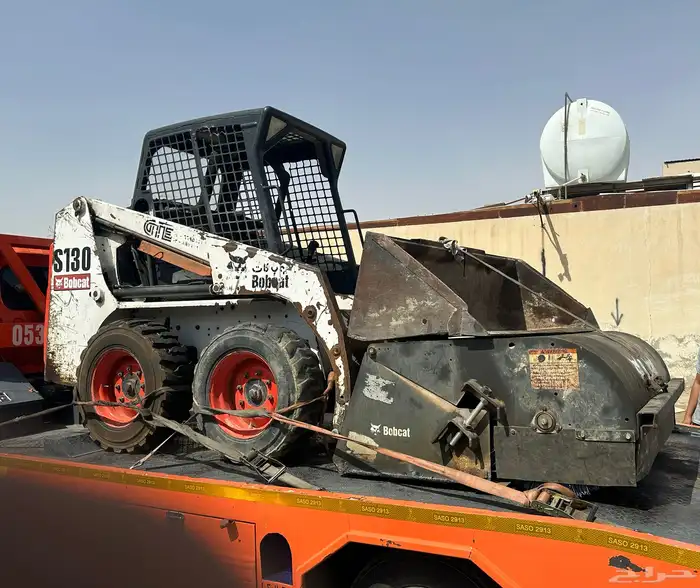 بوبكات بكت و مكنسة للايجار اليومي والشهري 0