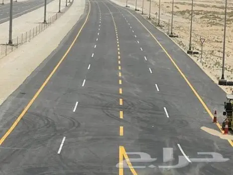 تخطيط مواقف سيارات وتخطيط طرق و مهابط طائرات 1