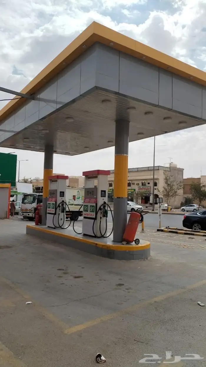بنشر ومحل زينه للايجار حي طويق شارع بلال 0