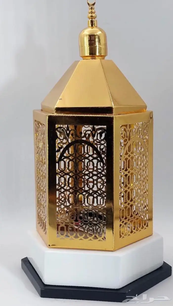 مجسم مقام ابراهيم مطلي ذهب عيار 24 0