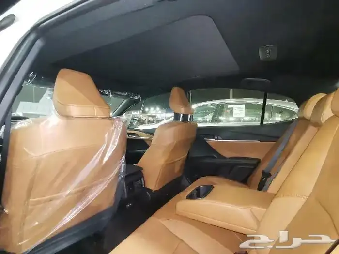 تويوتا كامري قراندي بنزين سعودي 2025 17