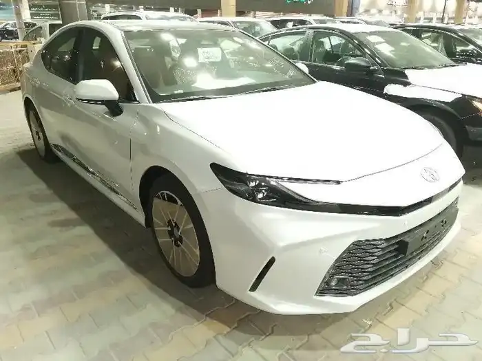 تويوتا كامري قراندي بنزين سعودي 2025 0