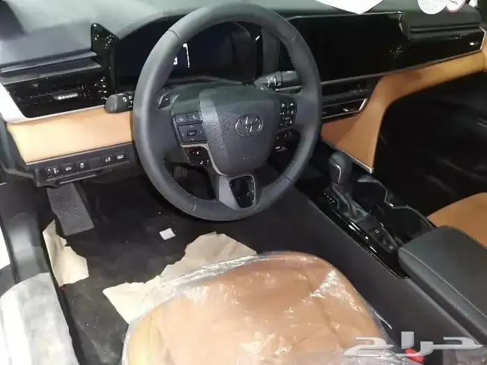 تويوتا كامري قراندي بنزين سعودي 2025 8