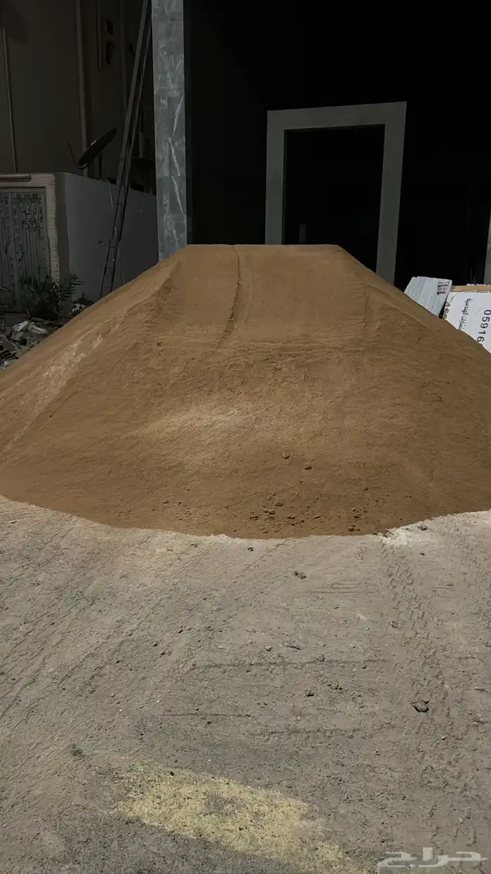 رمل احمر أبيض مغسول خرسانه بحص 1