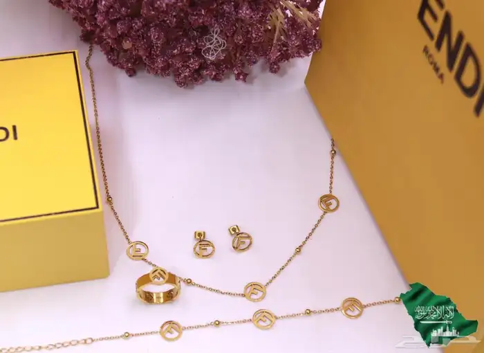 طقم ماركات نسائية سلسال حلق اسوره خاتم 3