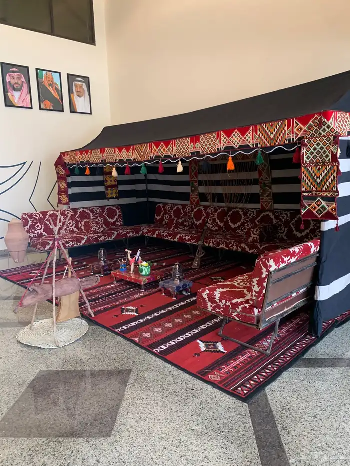 خيمة وديكور العيد الوطني 4