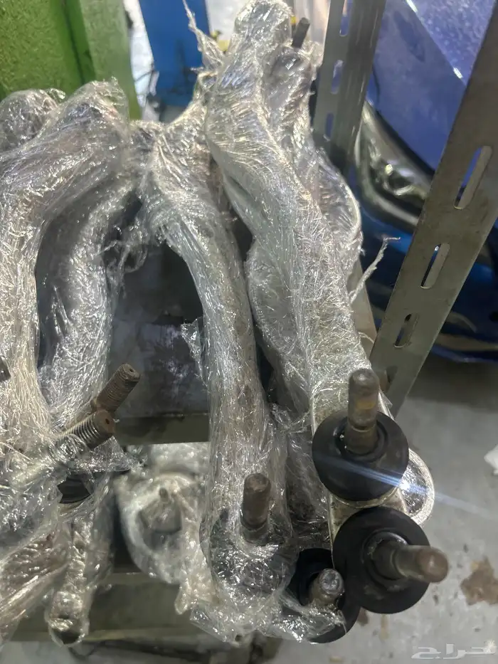 مقصات وعمدان سحب ومسامير توازن وكراسي مكينة دوج تشارجر ولكزس 10