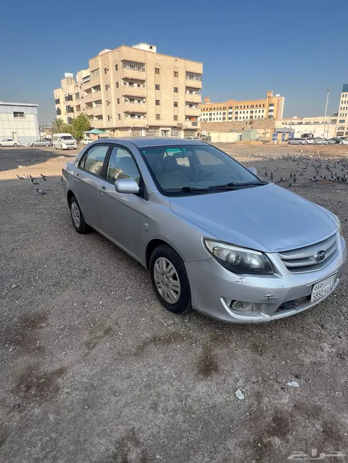 للبيع بي واي دي اف 3 3