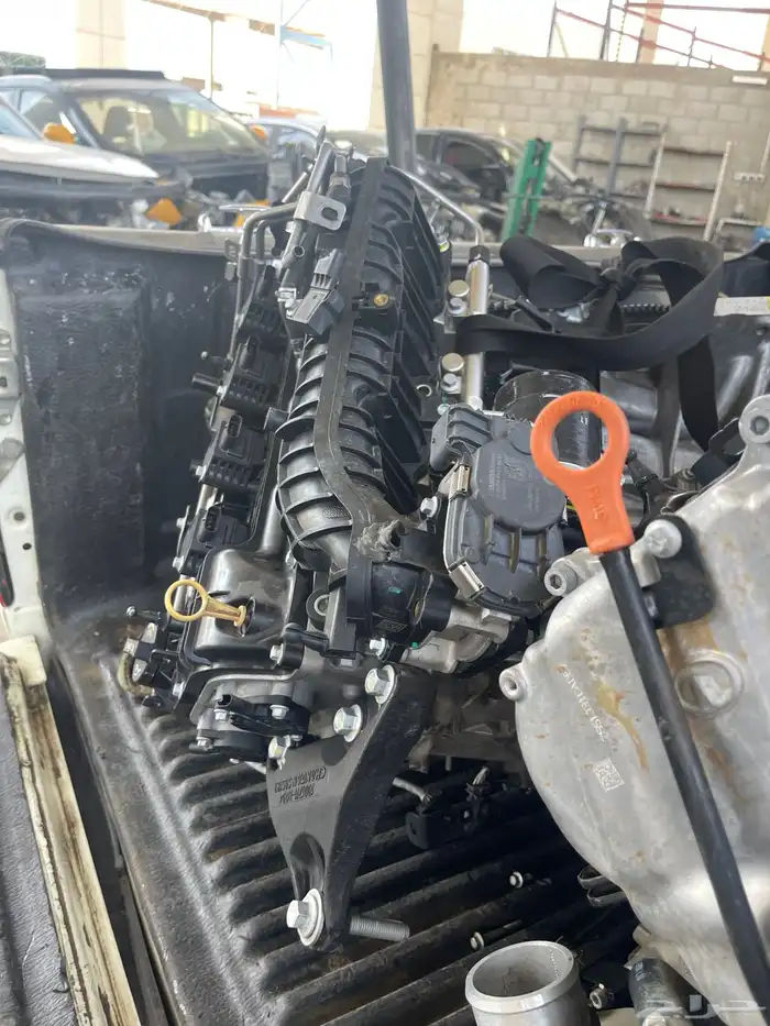 يوجد لدينا مكاين شد بلد مصدوم قطع غيار سيارات 15