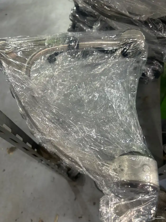 مقصات وعمدان سحب ومسامير توازن وكراسي مكينة دوج تشارجر ولكزس 9