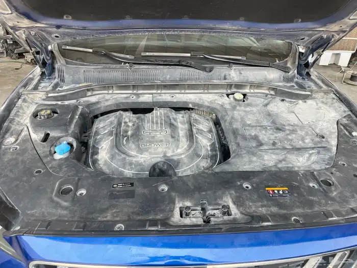 يوجد لدينا مكاين شد بلد مصدوم قطع غيار سيارات 24