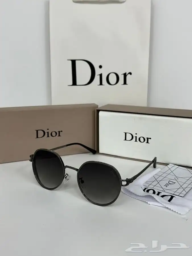 عرض الصيف نظارات شمسية رجالي او نسائي ماركة 53
