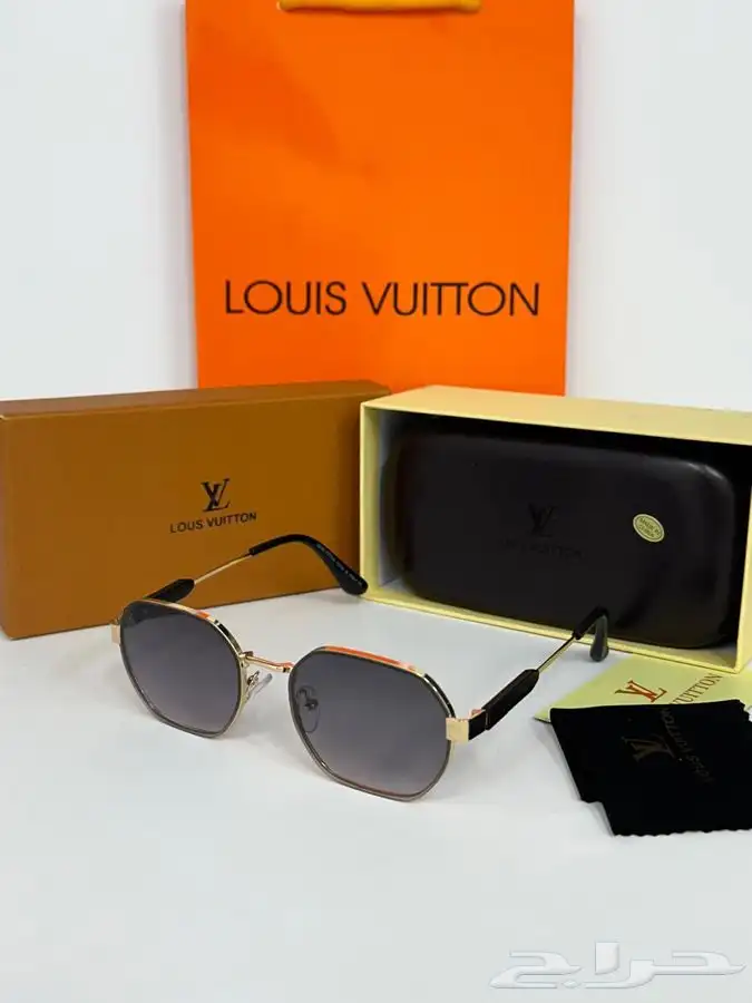 عرض الصيف نظارات شمسية رجالي او نسائي ماركة 32