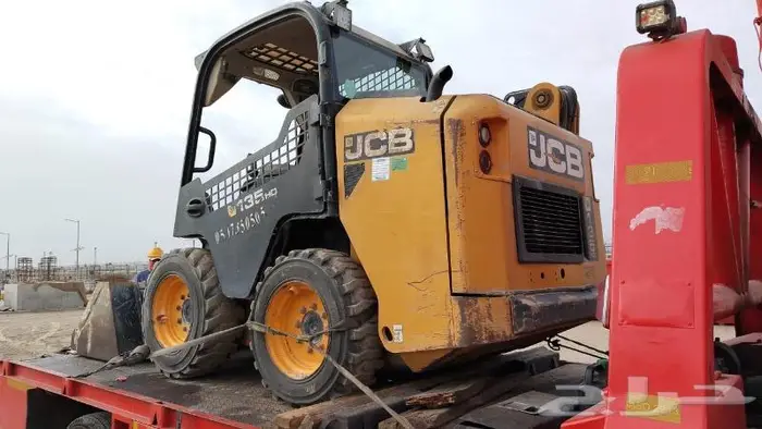 بوبكات للأيجار مع سائق هندي محترف اوراق كاملة 1
