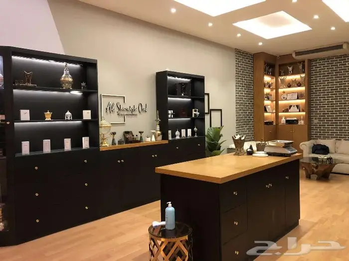 أعمال تشطيب و ديكورات تجاري و سكني 6