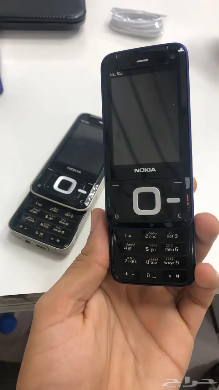 جوالات نوكيا ابو انتل البصمه اصليه نزلت سنه 1995 ما انفك 81