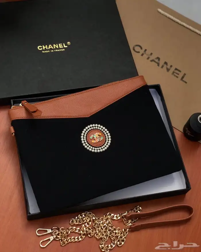 عروووض اليوم الوطني 82