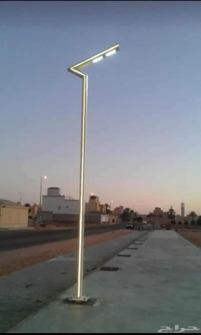 اعمدة وانارة شوارع وقواعد خرسانية 3