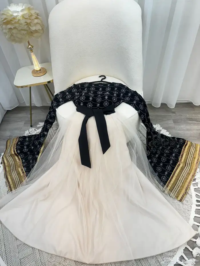 فساتين سهرات واعراس 33