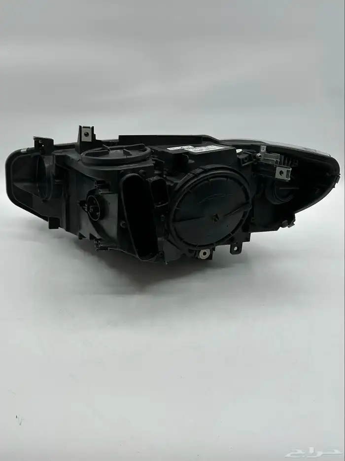 شمعات بي ام دبليو الفئة الخامسه 9