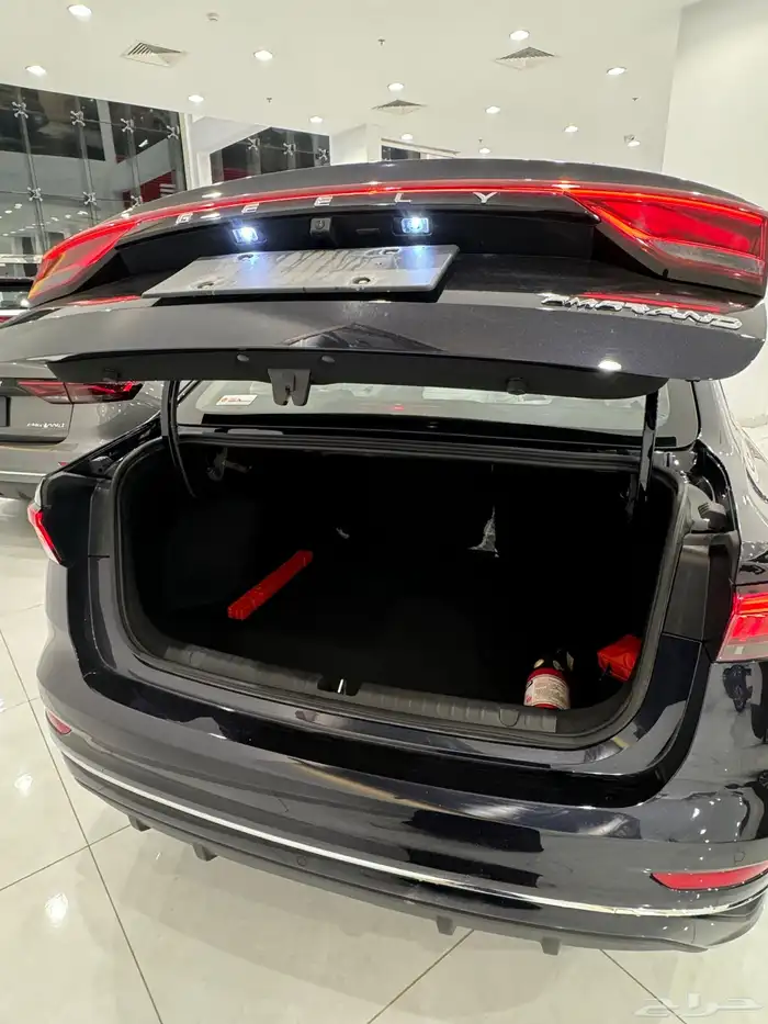 جيلي امجراند 2025 12