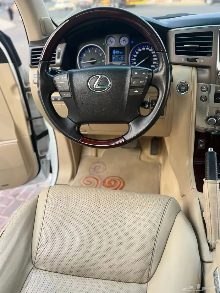 لكزس 9 0 0 2 بريمي وكاله تم البيع 28