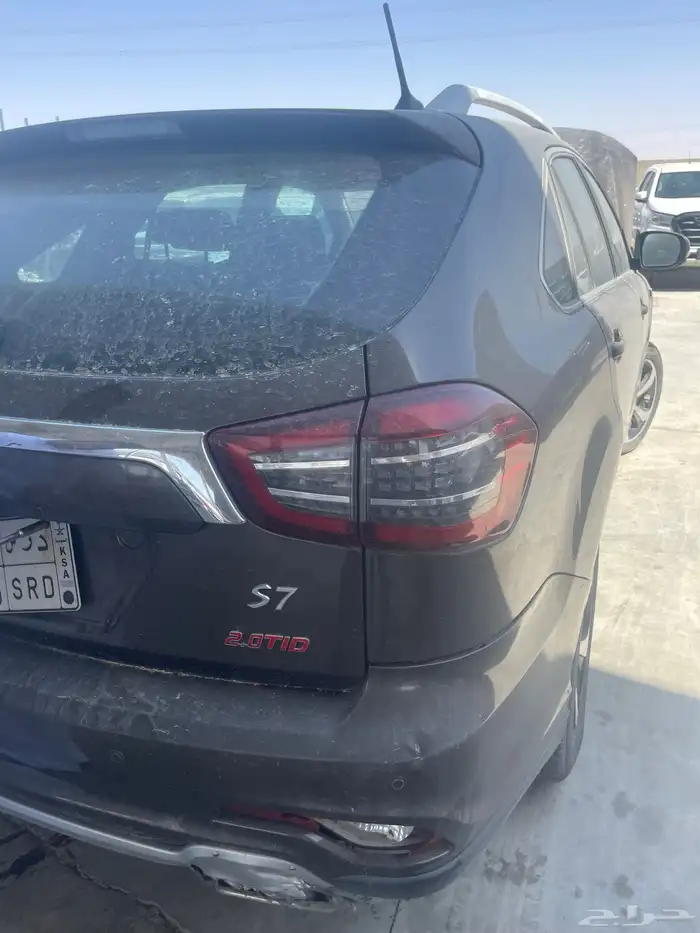 بي واي دي S7 0