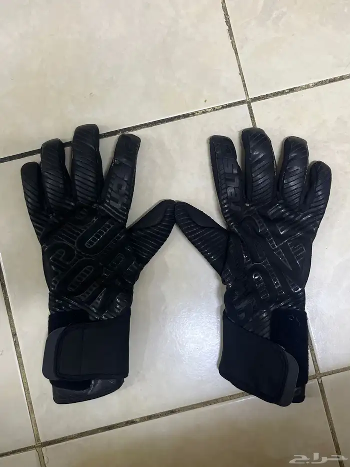 قفازات حارس مرمى - اسود Reusch مستخدم 0