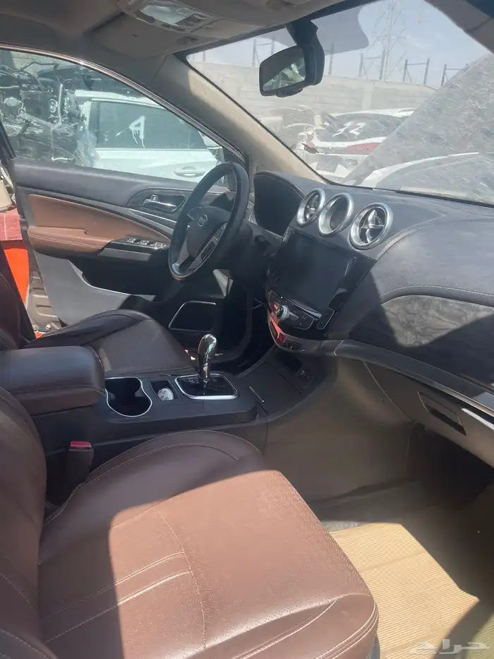 بي واي دي S7 6