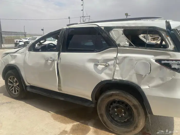 جيب - فورشنر موديل 2019 قطع غيار تشليح فقط 2