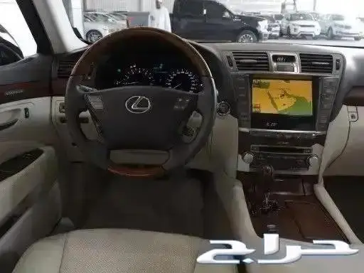 لكزس LS460L موديل 2010 5