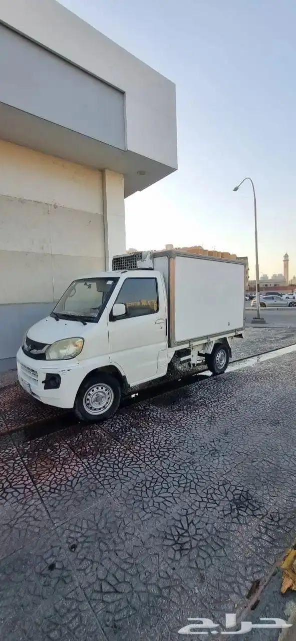 ثلاجات تبريد وتجميد للايجار ااشهري والسنوي 0