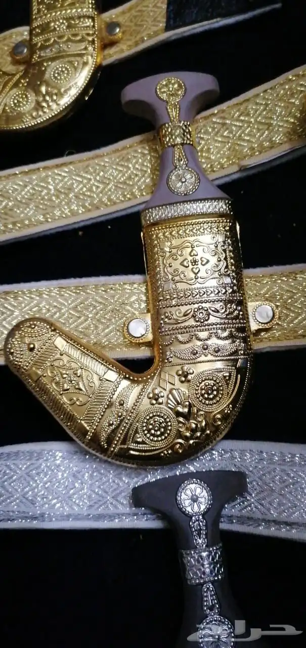 خناجر وسيوف تراثية 16