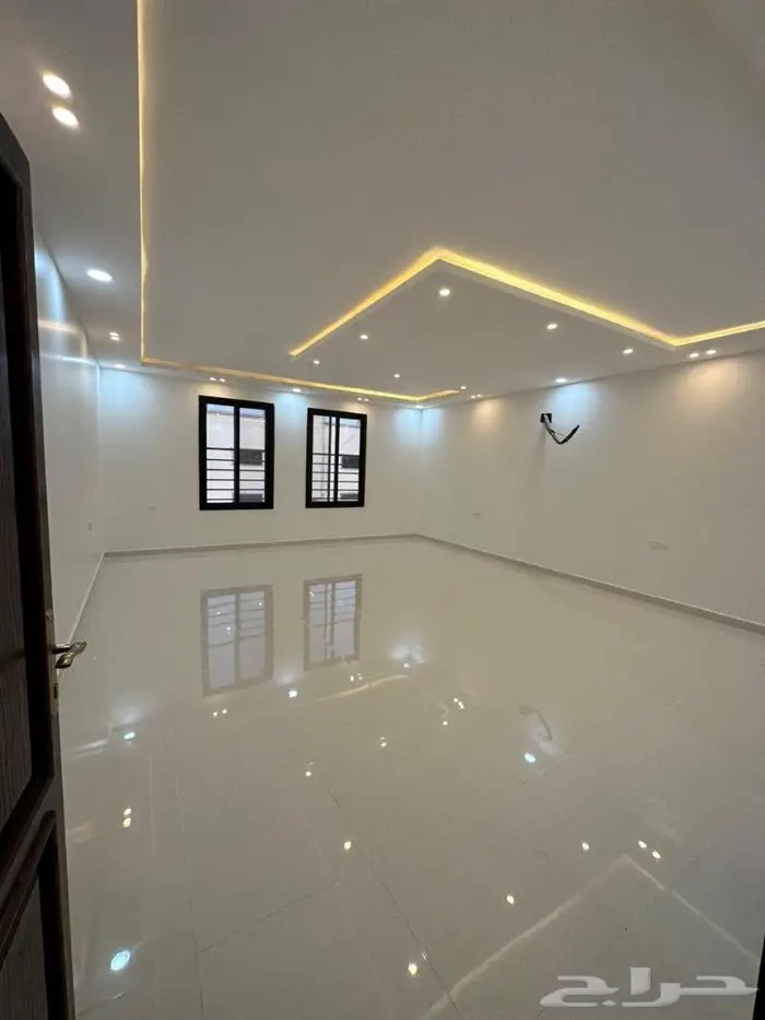 فيلا دورين وملحق موقع بحي الرحاب (السويس) جيزان بجوار مسجد 10