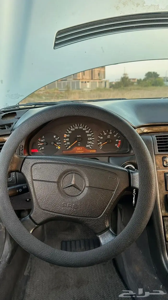 البيع مرسيدس ابو عيون مديل 97 8