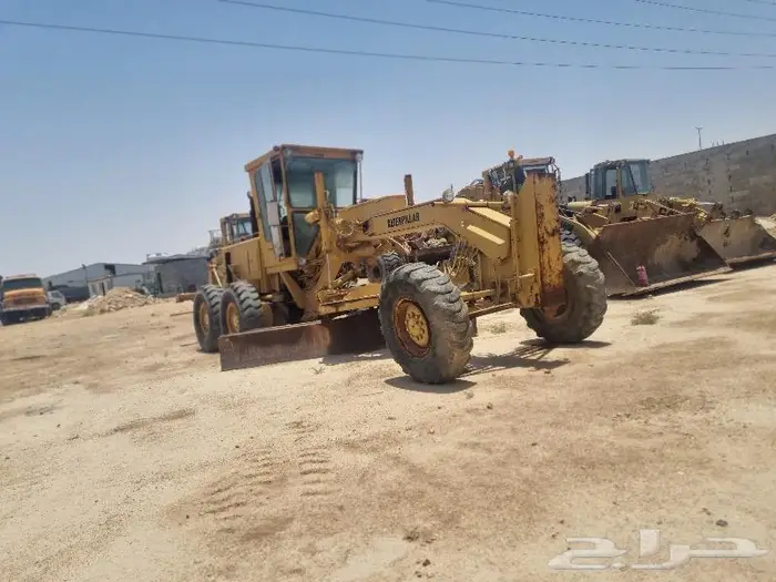 للايجار شيول بوكلين بلدوزر قريدر رصاصة قلابات 10