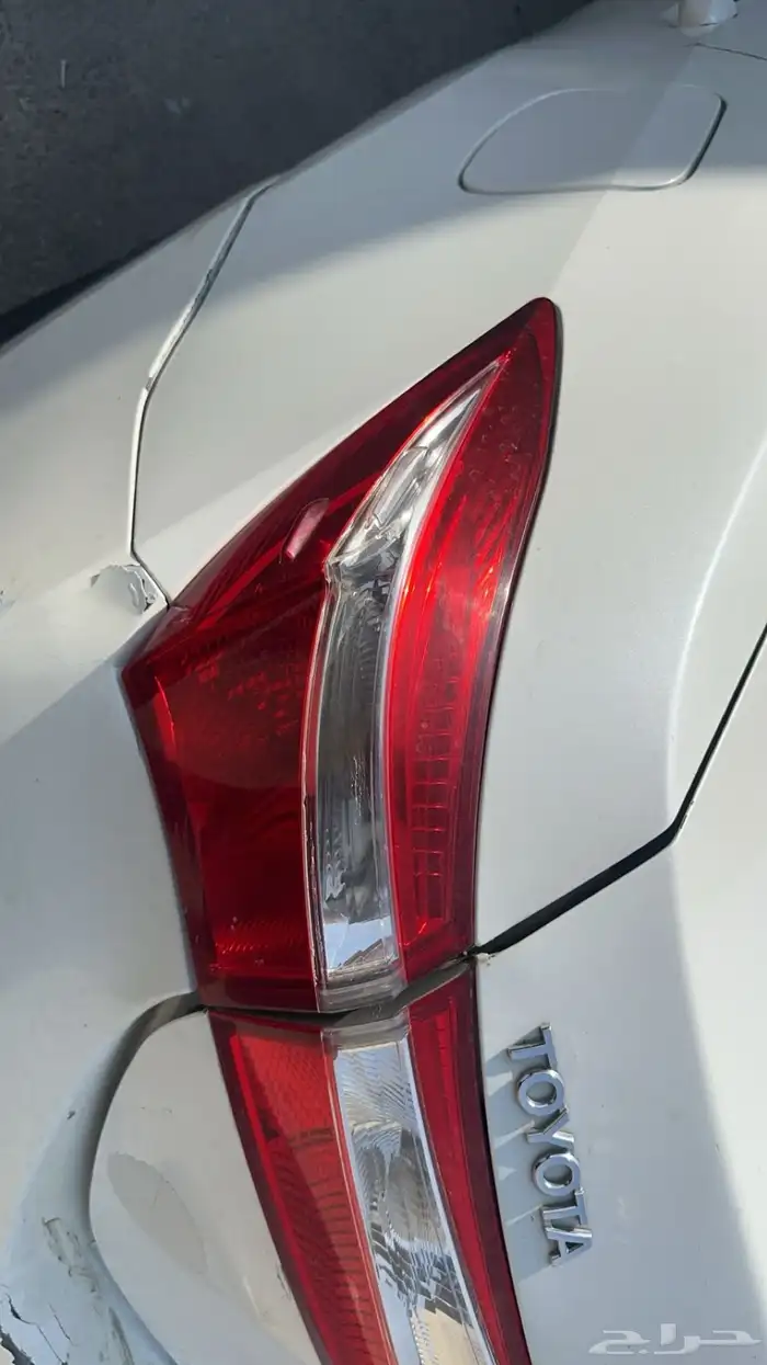 للبيع إسطب كورولا 2015 3