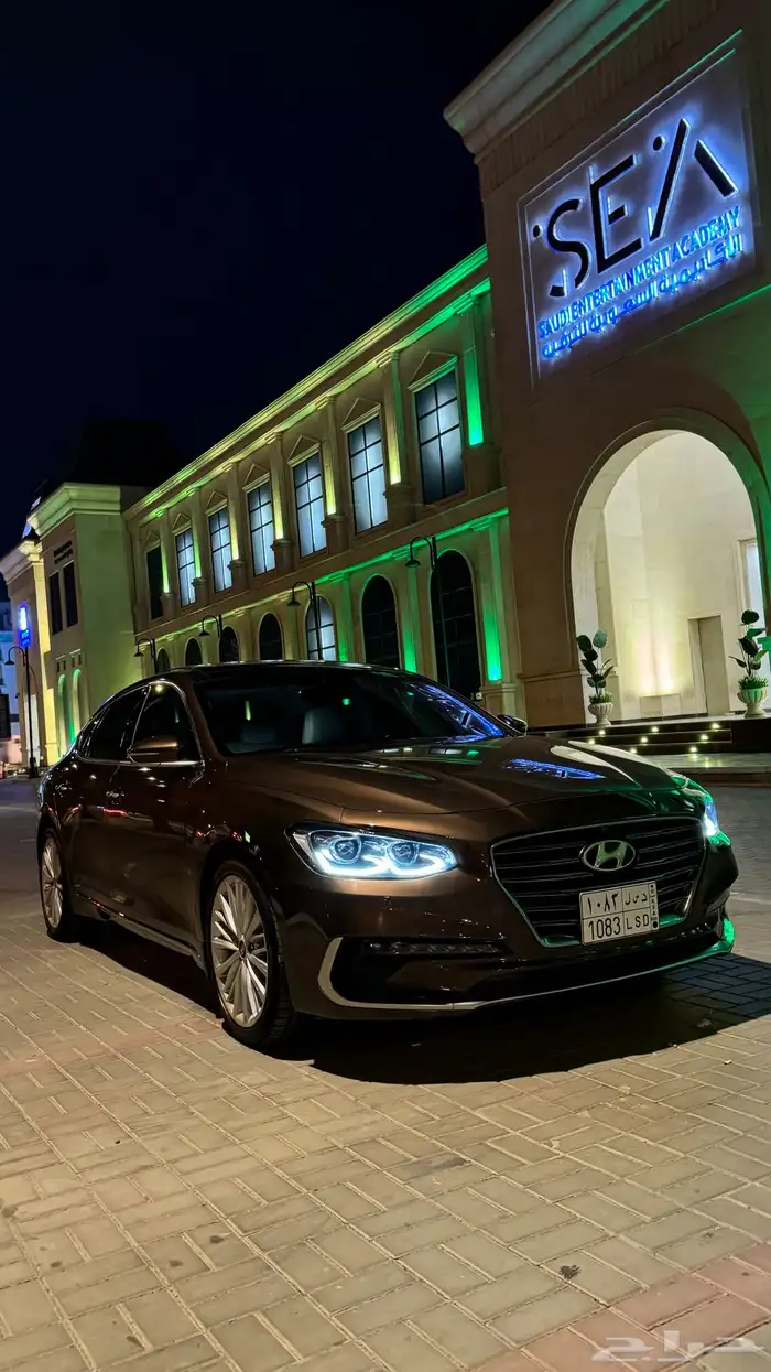 هيونداي ازيرا 2018 فل كامل بنزين 3.5 ممشى قليل 17