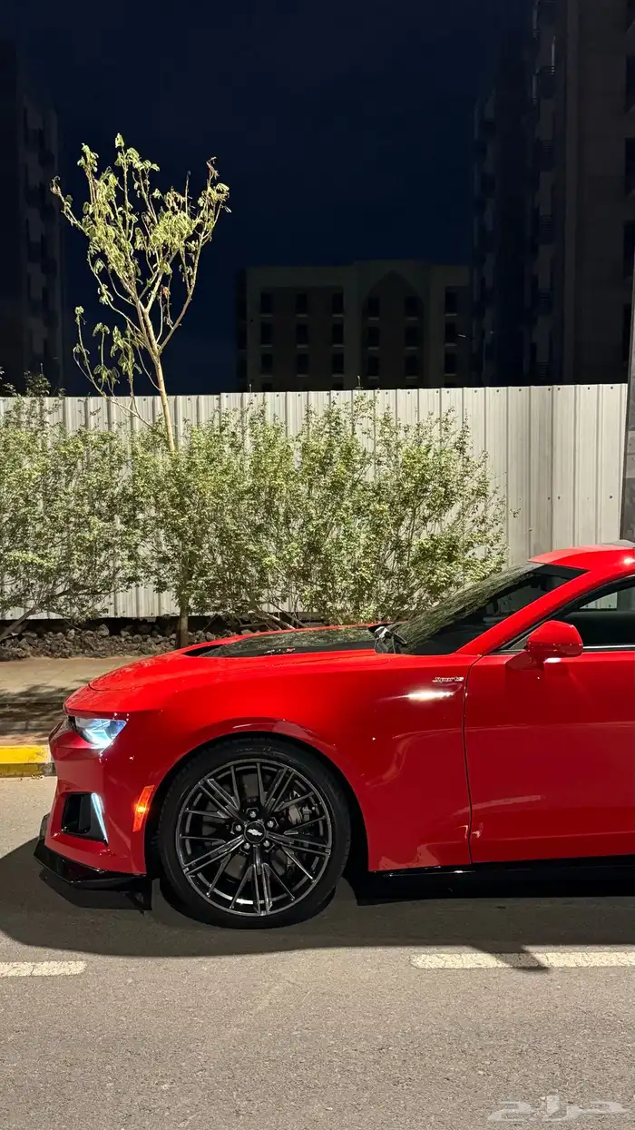 كمارو ZL1 قمة النظافة 0